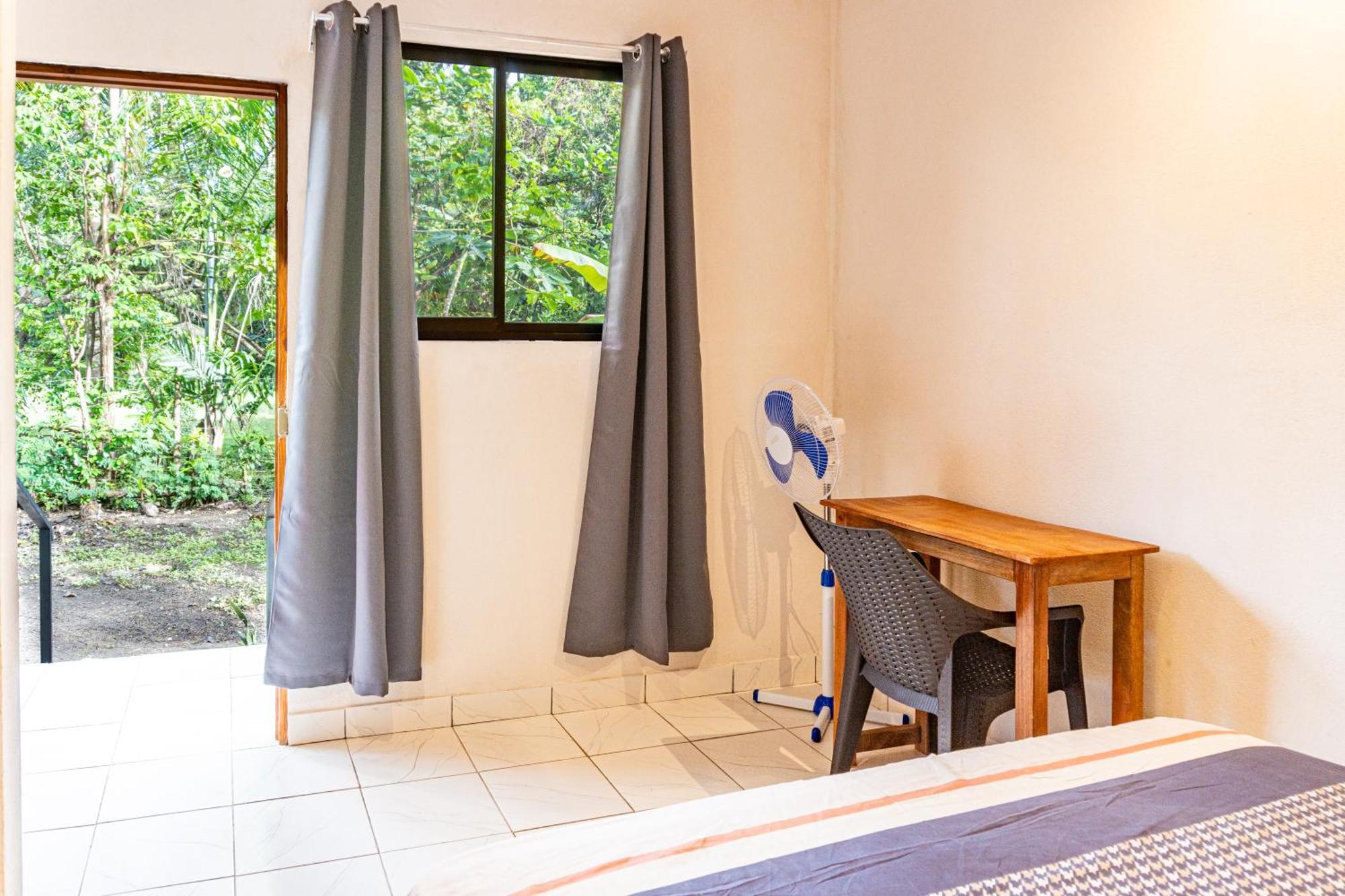 Casa Terra Hostel Sámara Zewnętrze zdjęcie